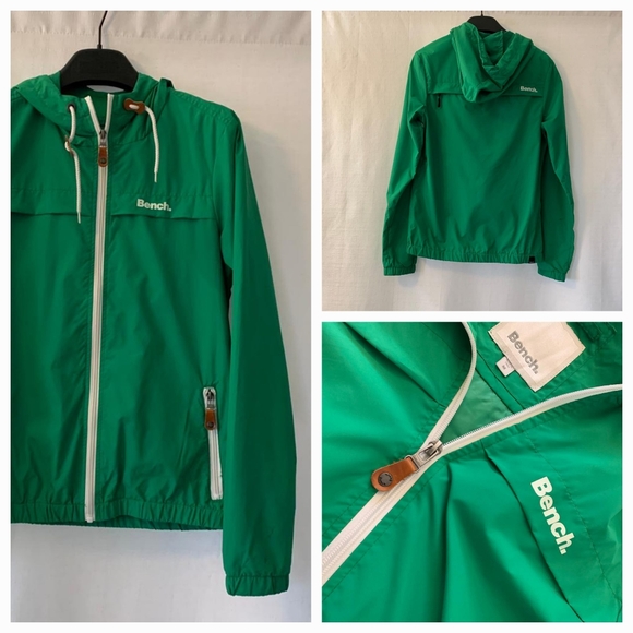 Bench Jackets & Blazers - EUC Medium Bench Rain Jacket Windbreaker